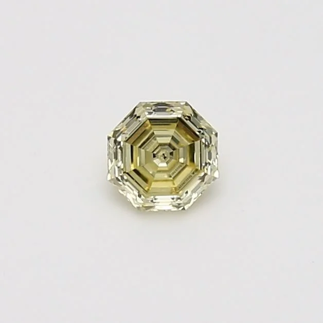 0.3 カラット Octagonal ファンシー イエロー VVS2 天然 ダイヤモンド