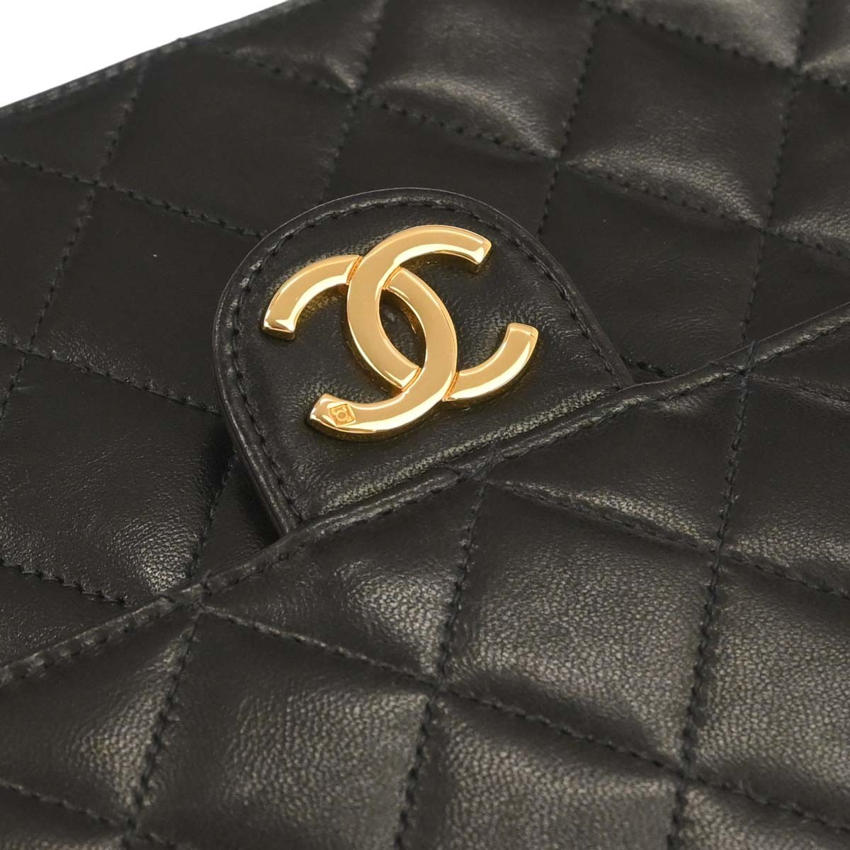 CHANEL シャネル フラップ ショルダーバッグ ラージ ラムスキン マトラッセ ブラック ゴールド金具