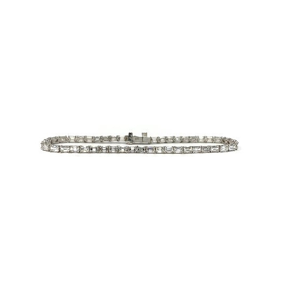 18K ホワイト ゴールド 4.57 カラットダイヤモンド テニス ブレスレット