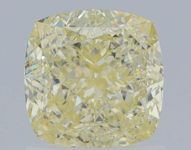 1.38 カラット クッション ブリリアント ファンシーライト イエロー VVS1 天然 ダイヤモンド