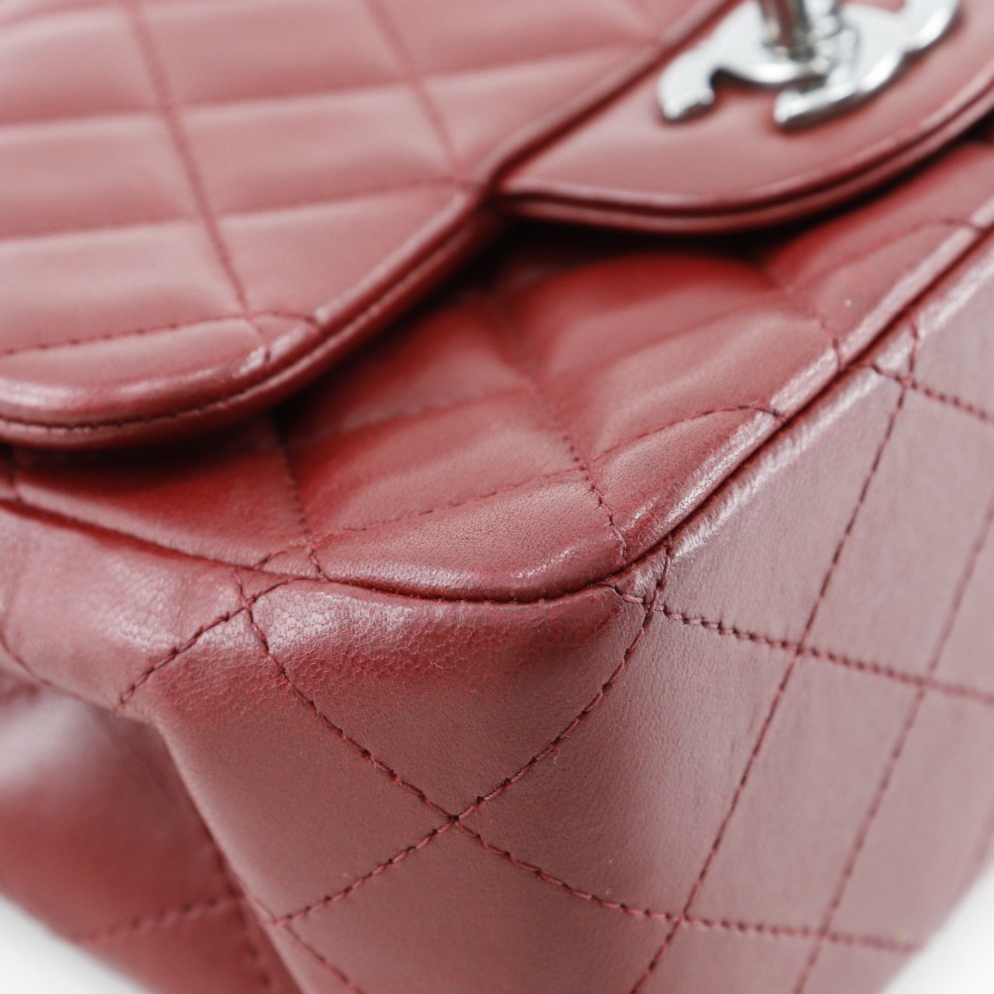 CHANEL タイムレス ミニ スクエア フラップバッグ レッド