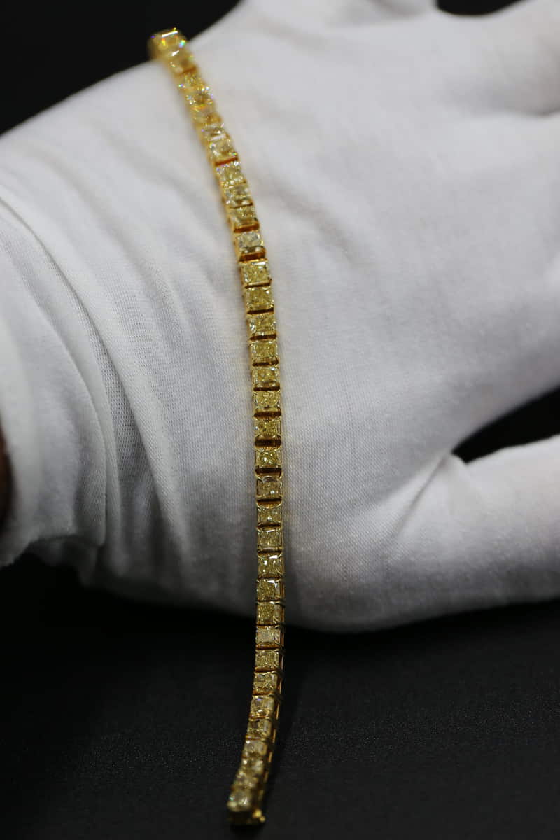 18K 22.34 カラット ファンシーイエロー ダイヤモンド テニス ブレスレット
