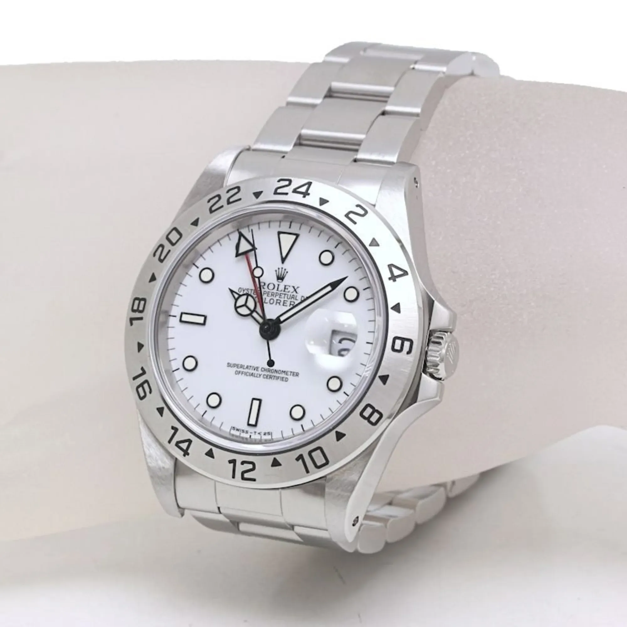 ロレックス エクスプローラー II 39mm ホワイトダイヤル 16570